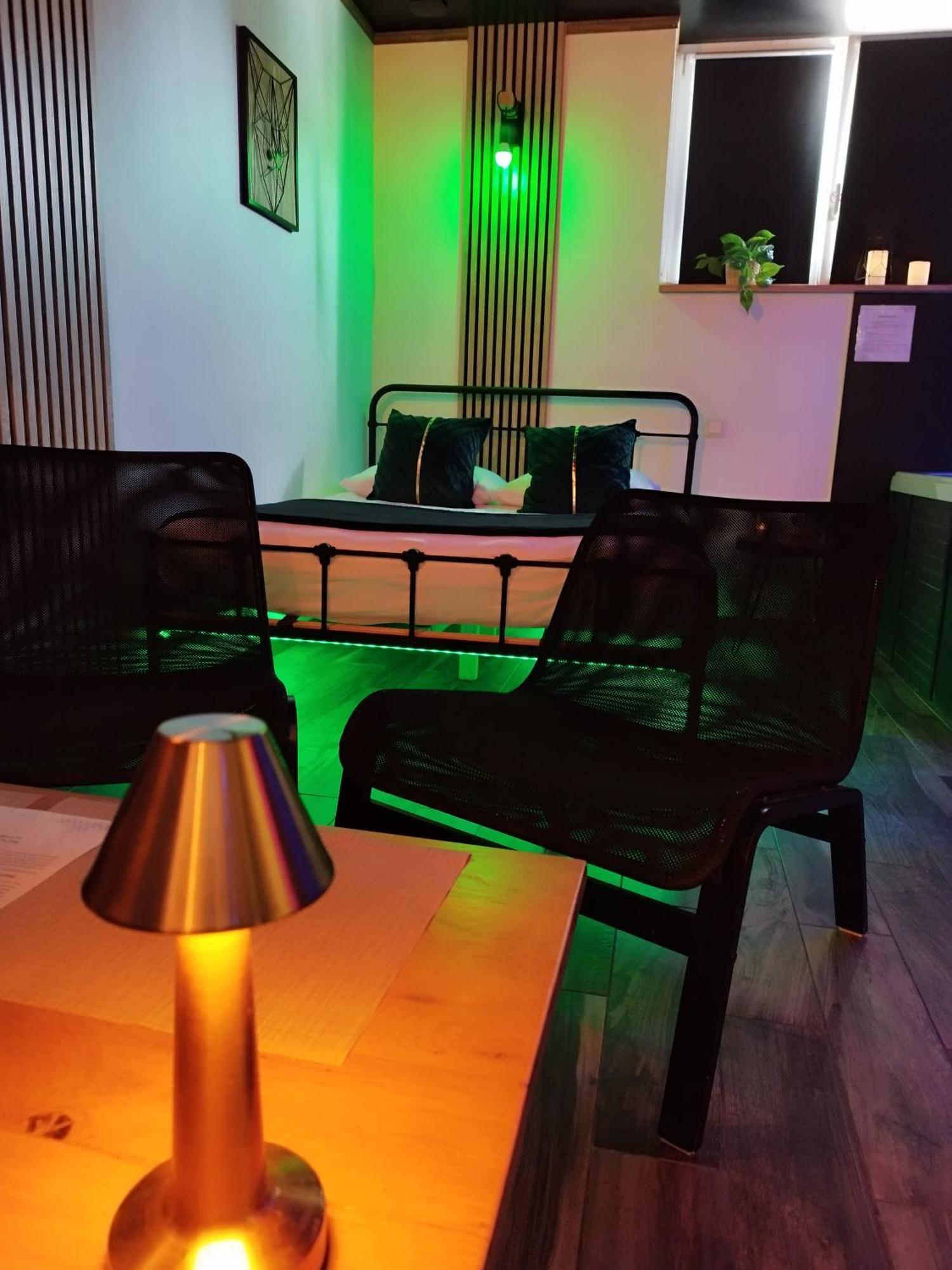 Autrement Spa Avelin Экстерьер фото